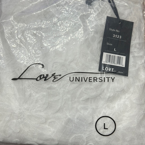 LOVE UNIVERSITY lace mesh crop top NWT SZ L - Picture 4 of 4
